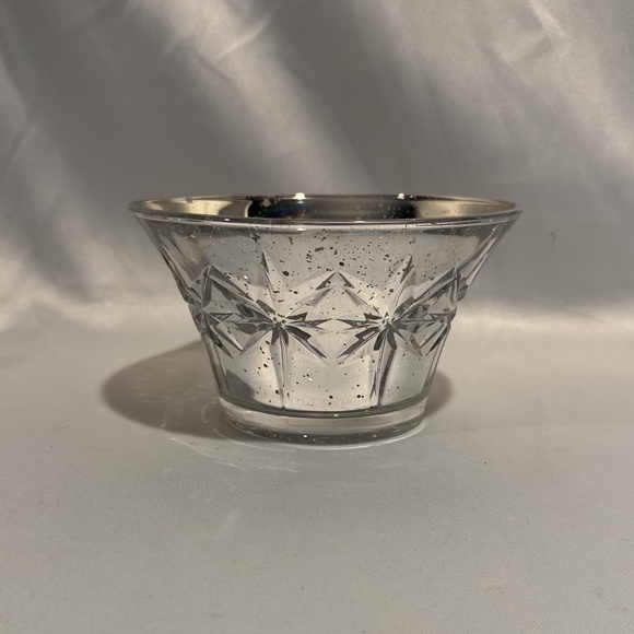 Silver Mercury Glass Round Starburst Planter Vase Holiday Christmas Floral